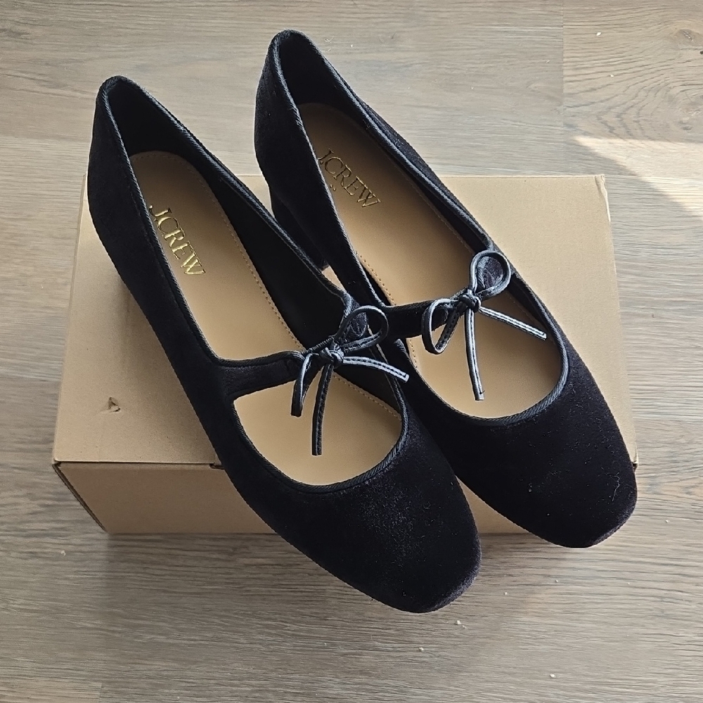 J. Crew Factory Women's Black Velvet Block Heel Mary Jane Size 8
